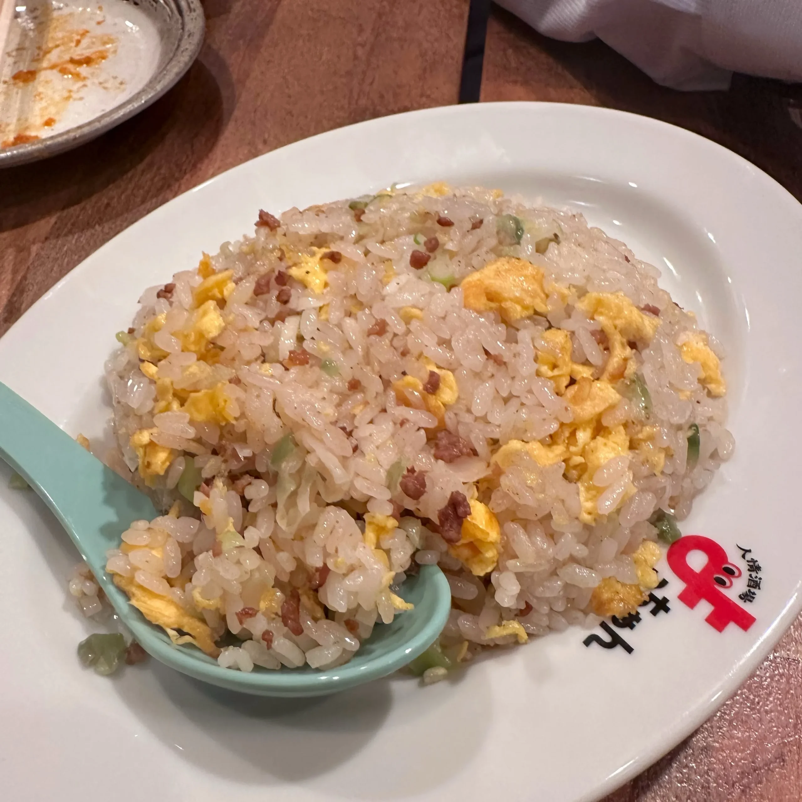 棒棒鶏や麻婆豆腐など中華料理の数々